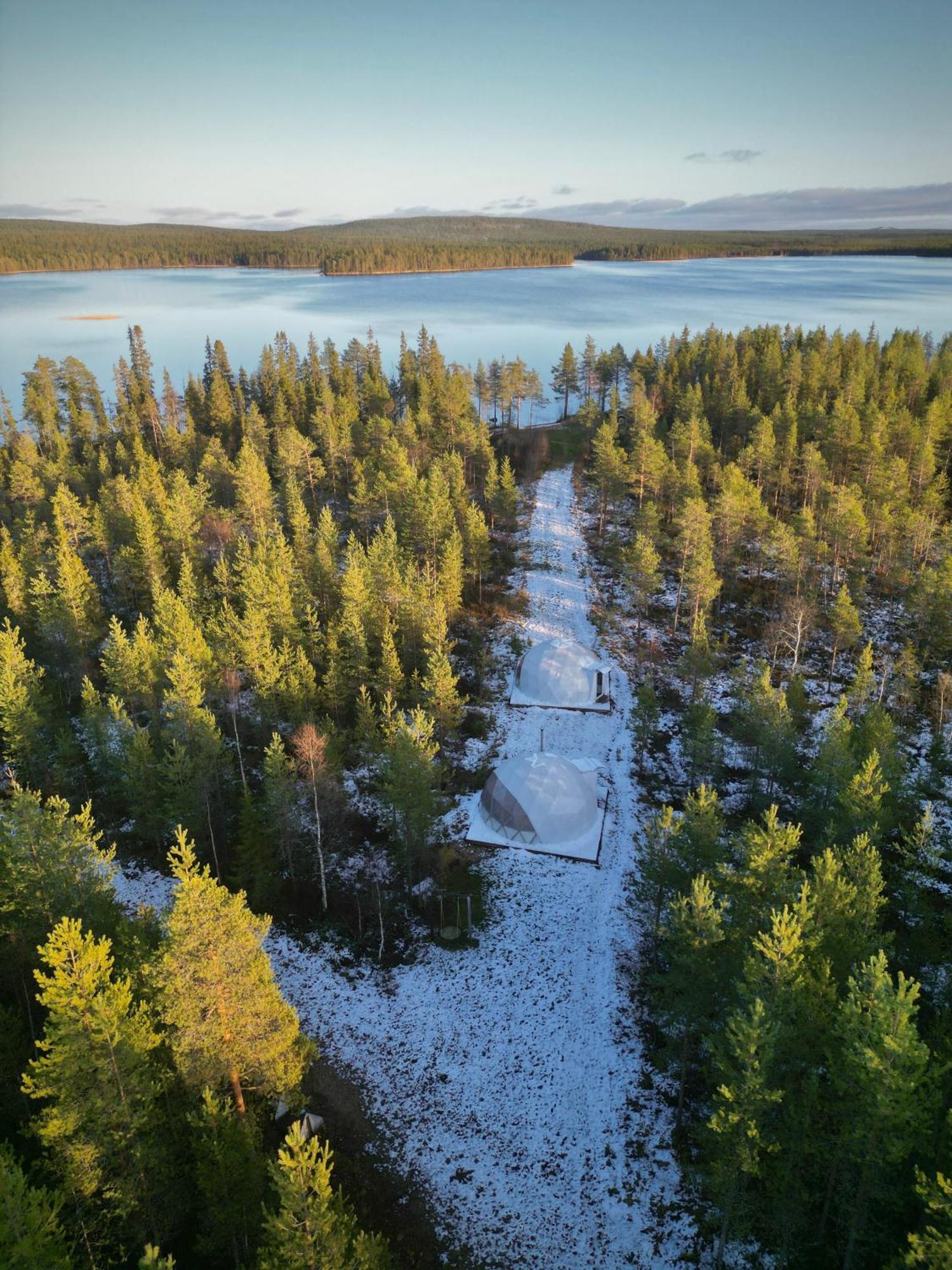 Aurora Igloo Fireplace-Heated Tents In A Secret Forest With Private Jacuzzi And Shared Sauna Bathroom And Dog Friendly Rovaniemi Ngoại thất bức ảnh
