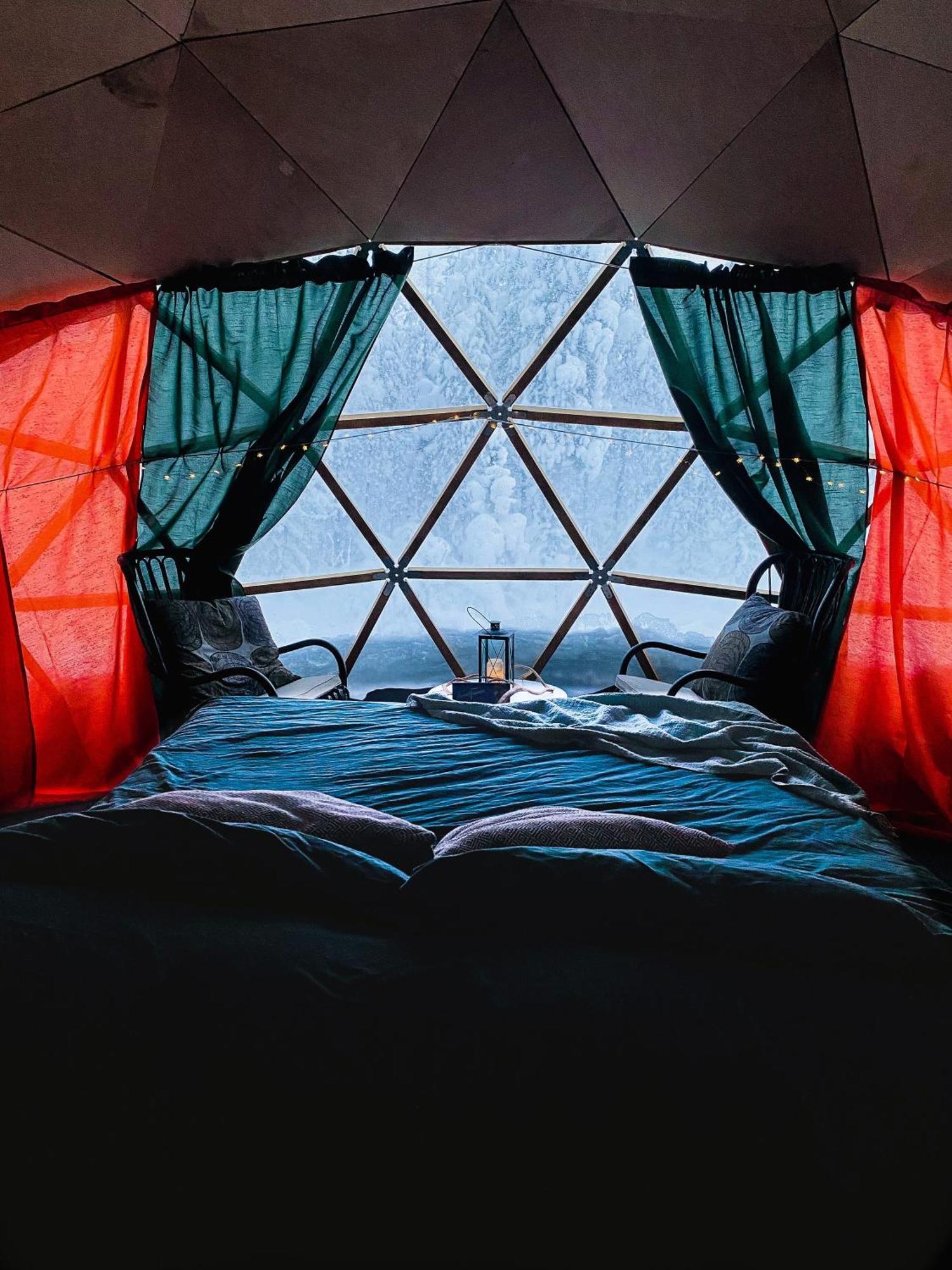 Aurora Igloo Fireplace-Heated Tents In A Secret Forest With Private Jacuzzi And Shared Sauna Bathroom And Dog Friendly Rovaniemi Ngoại thất bức ảnh